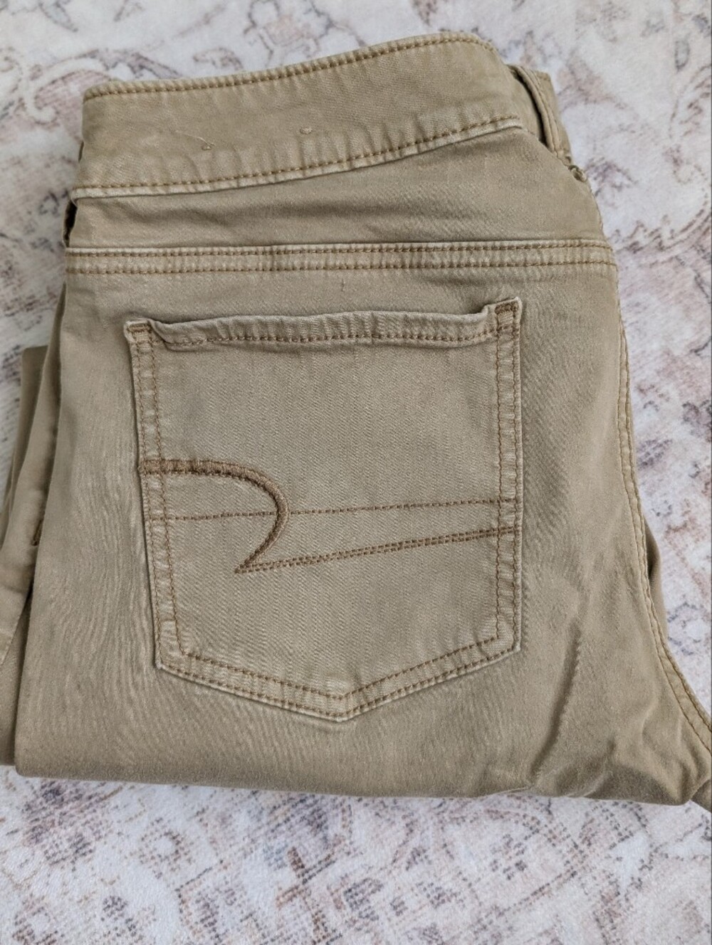American Eagle Jegging Super Stretch Khaki Pants Size 10 Short